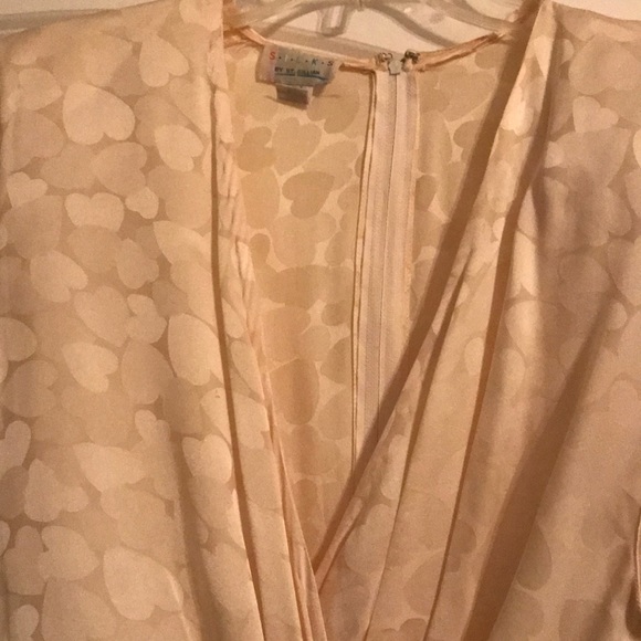 💥3 for $20 Ladies Dressy Dress very futzed - Picture 3 of 6